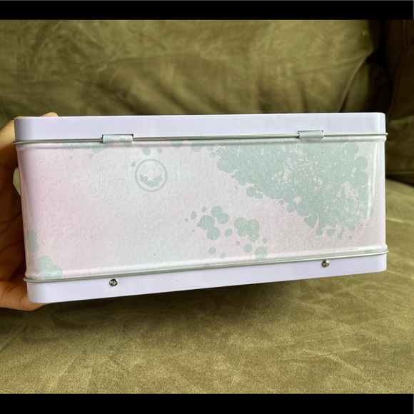 Brand new NWT Plz Read Ariana Grande R.E.M. Lunchbox Limited Edition - Picture 8 of 11